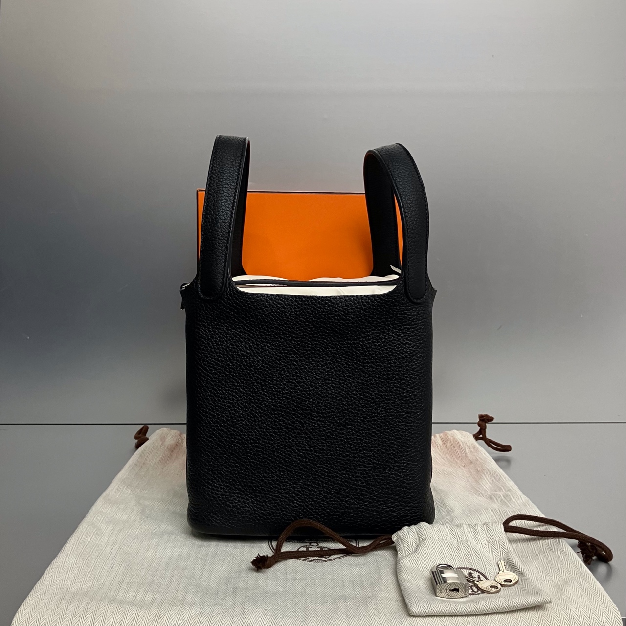 99新 Hermes/爱马仕 爱马仕菜篮子18 黑银 99新