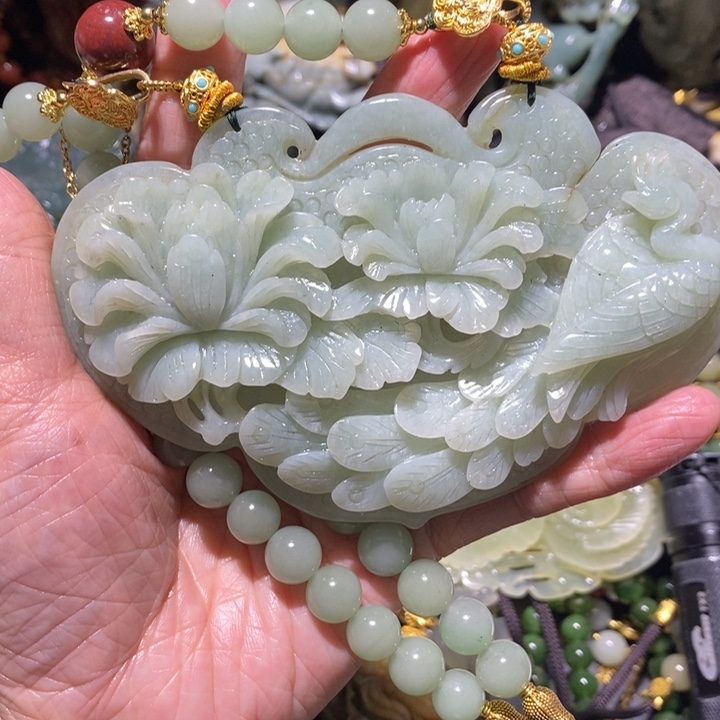 岫玉岫玉吊坠未镶嵌