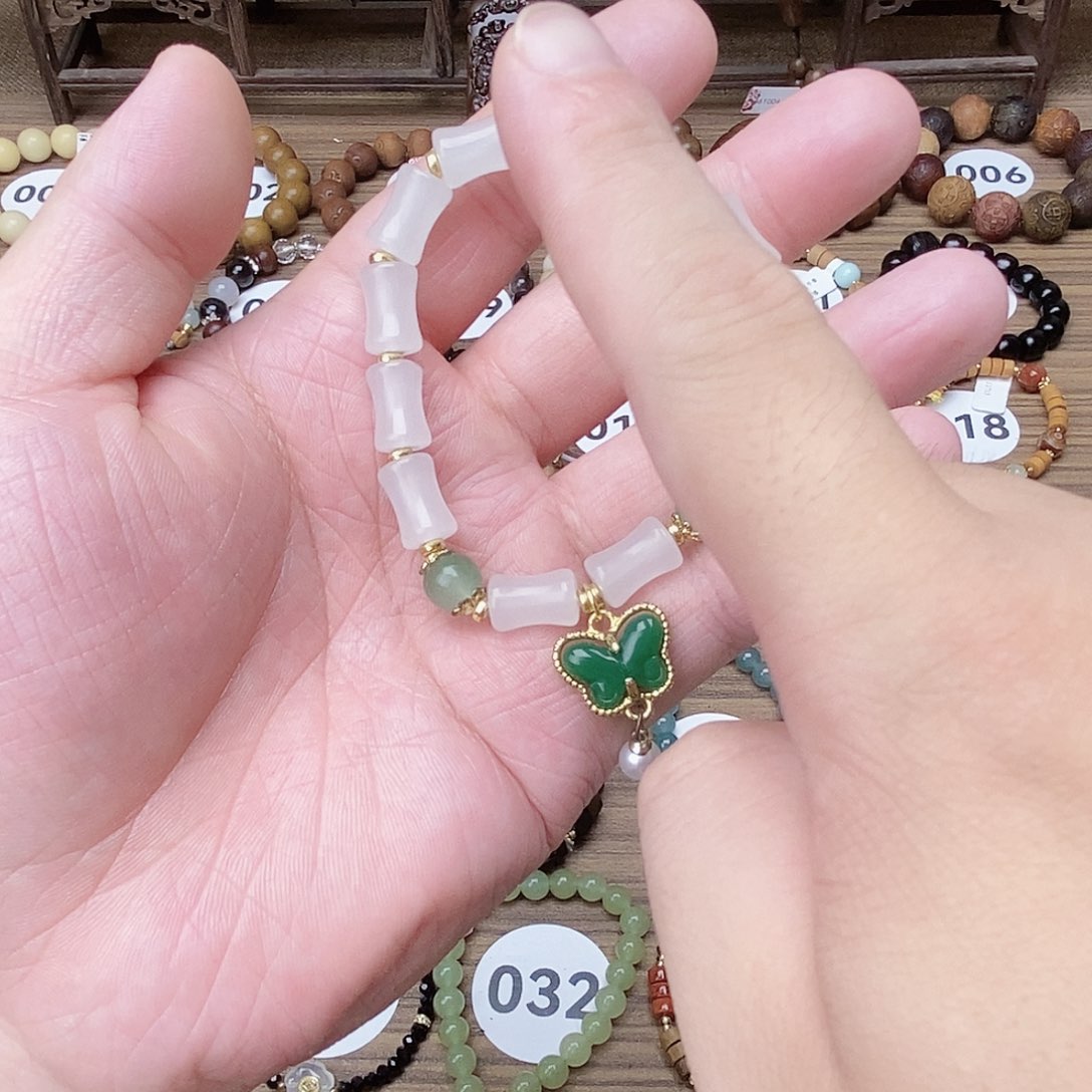 滴血莲花菩提手串