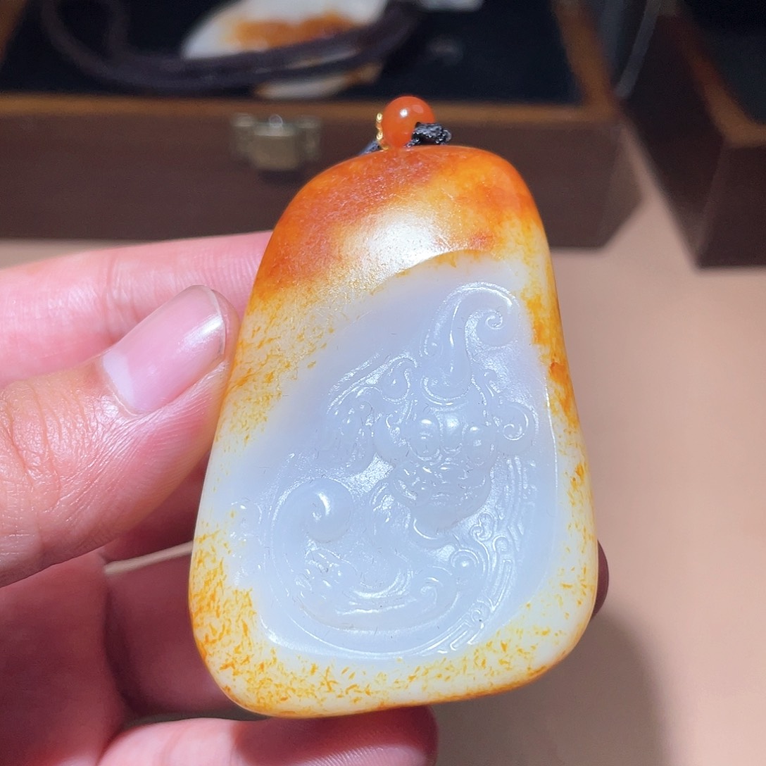 和田玉颈饰未镶嵌A7