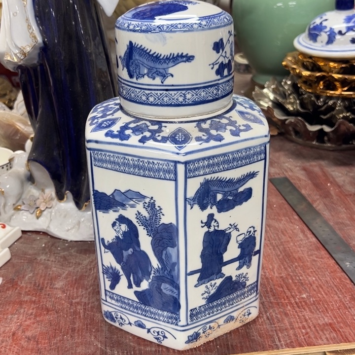 瓷片微瑕陶瓷。。。。。。。。。。。。。