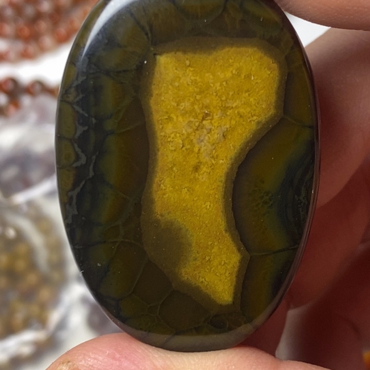 冒***鼎玛瑙/玉髓合金颈饰