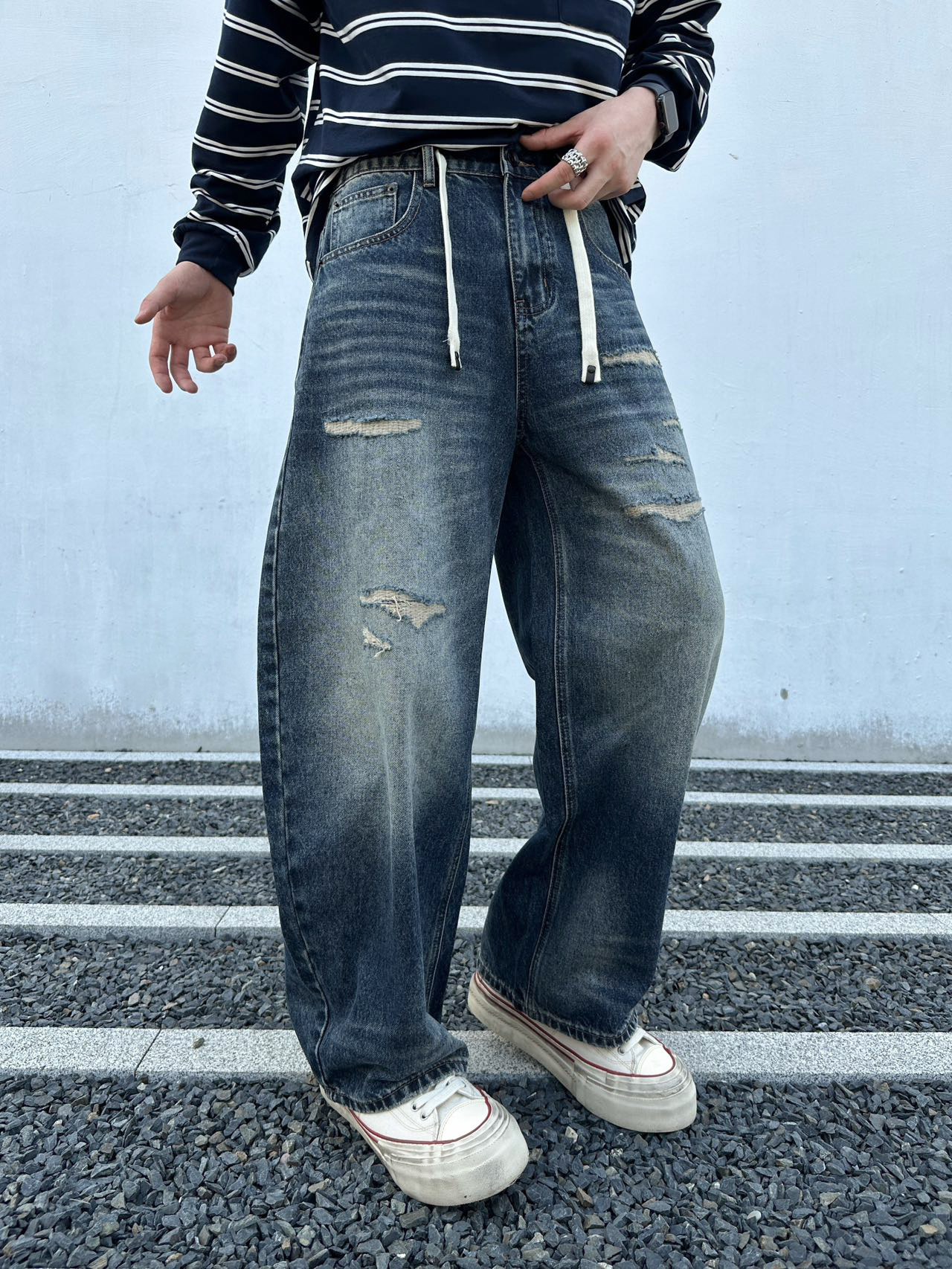 美式高街潮流水洗复古痞帅破洞牛仔裤男宽松直筒休闲弯刀裤390046