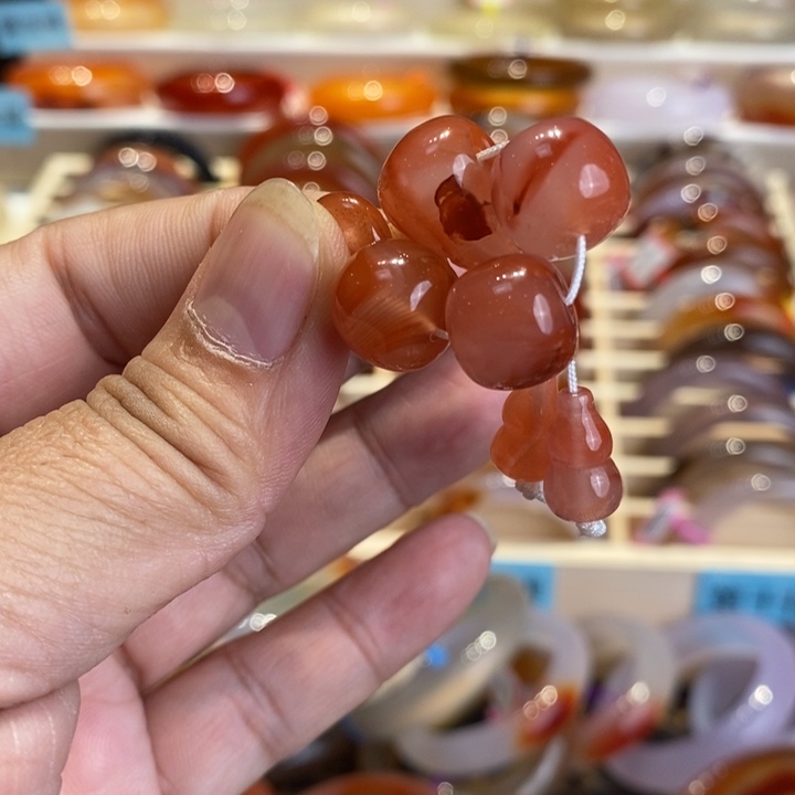 手镯玛瑙/玉髓未镶嵌?***步