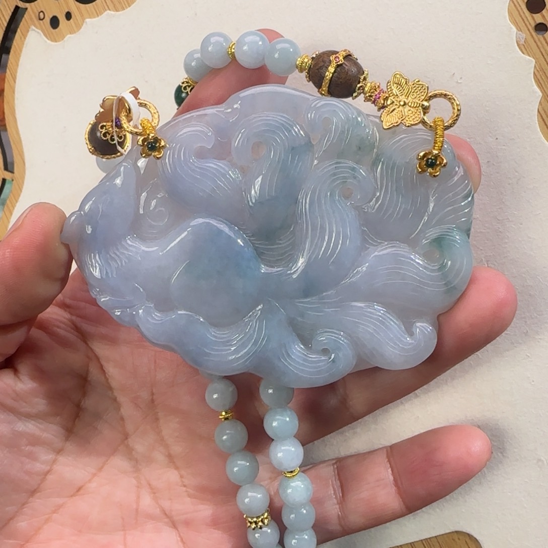 翡翠颈饰未镶嵌_****s仿古