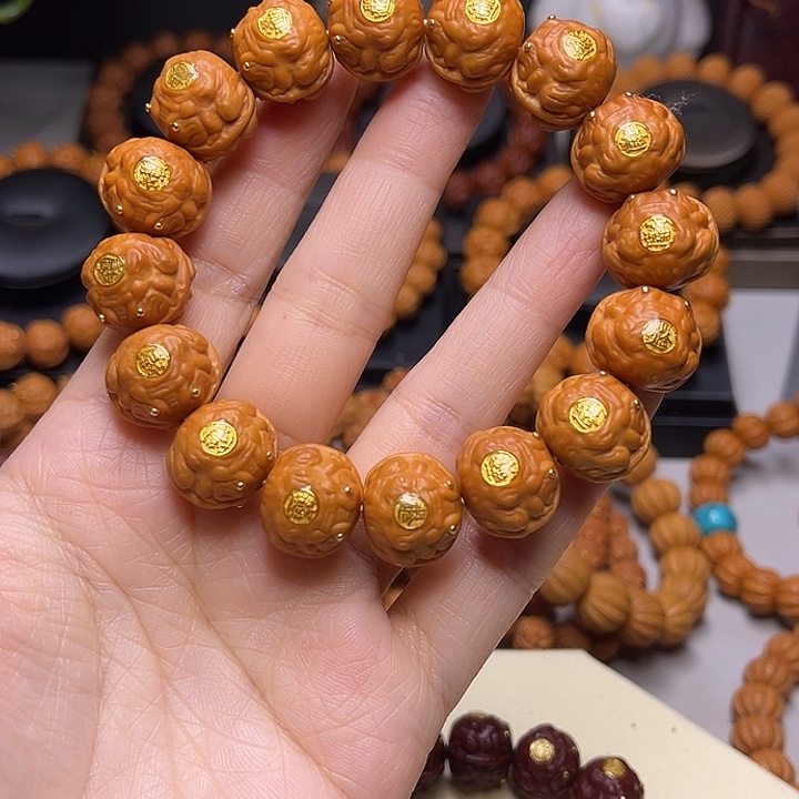 吊坠文玩核桃金蟾王