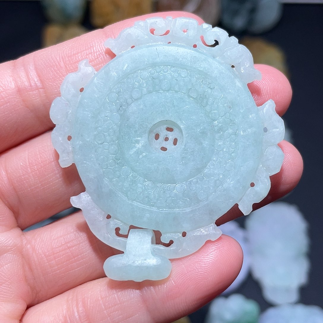 定制翡翠未镶嵌翡翠