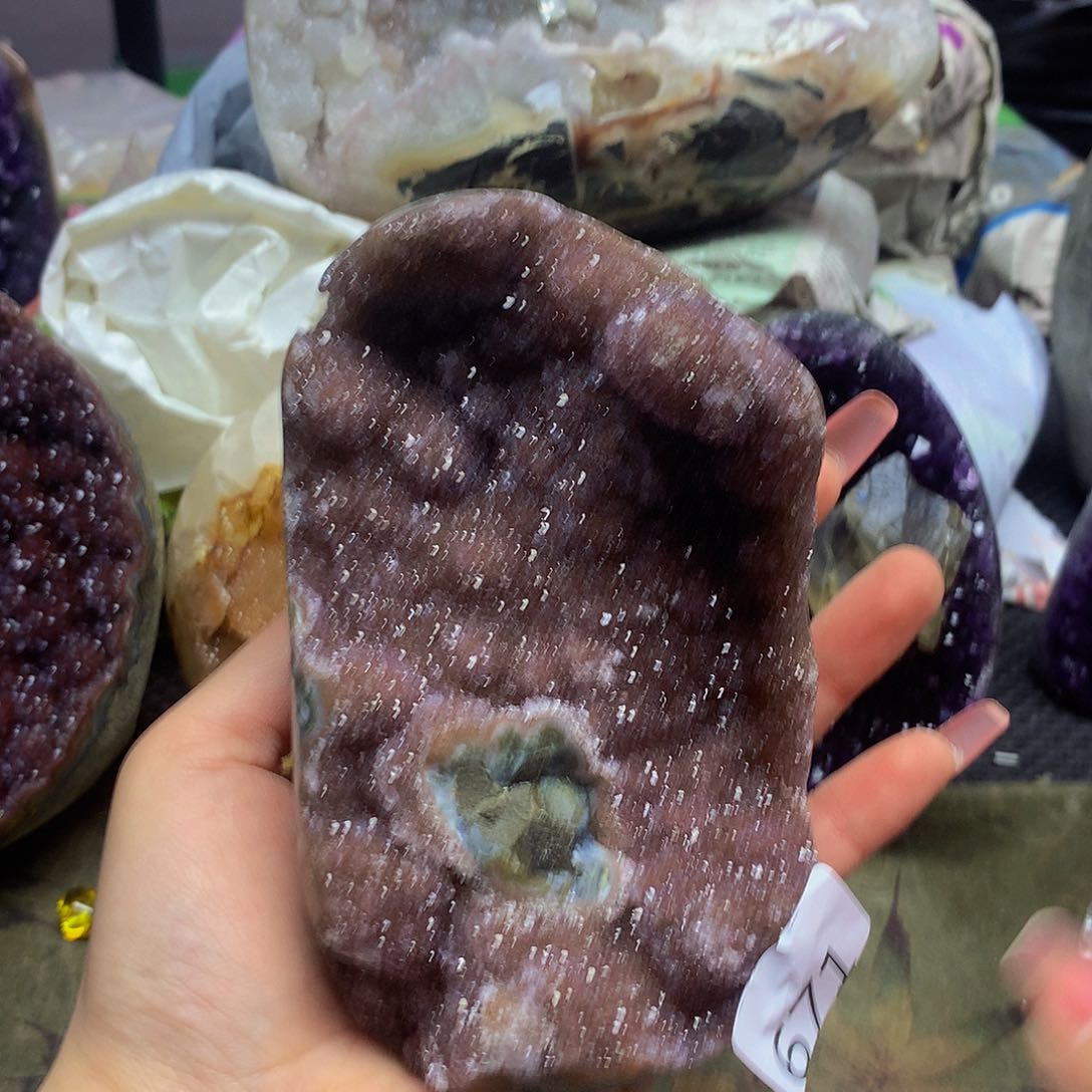 紫晶大型摆件（非配饰）未镶嵌