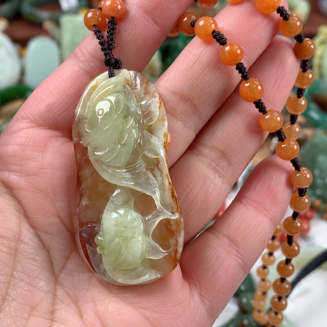 岫玉颈饰未镶嵌吊坠