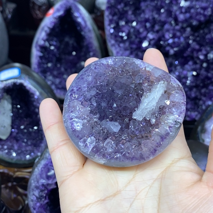 紫晶摆件未镶嵌莹