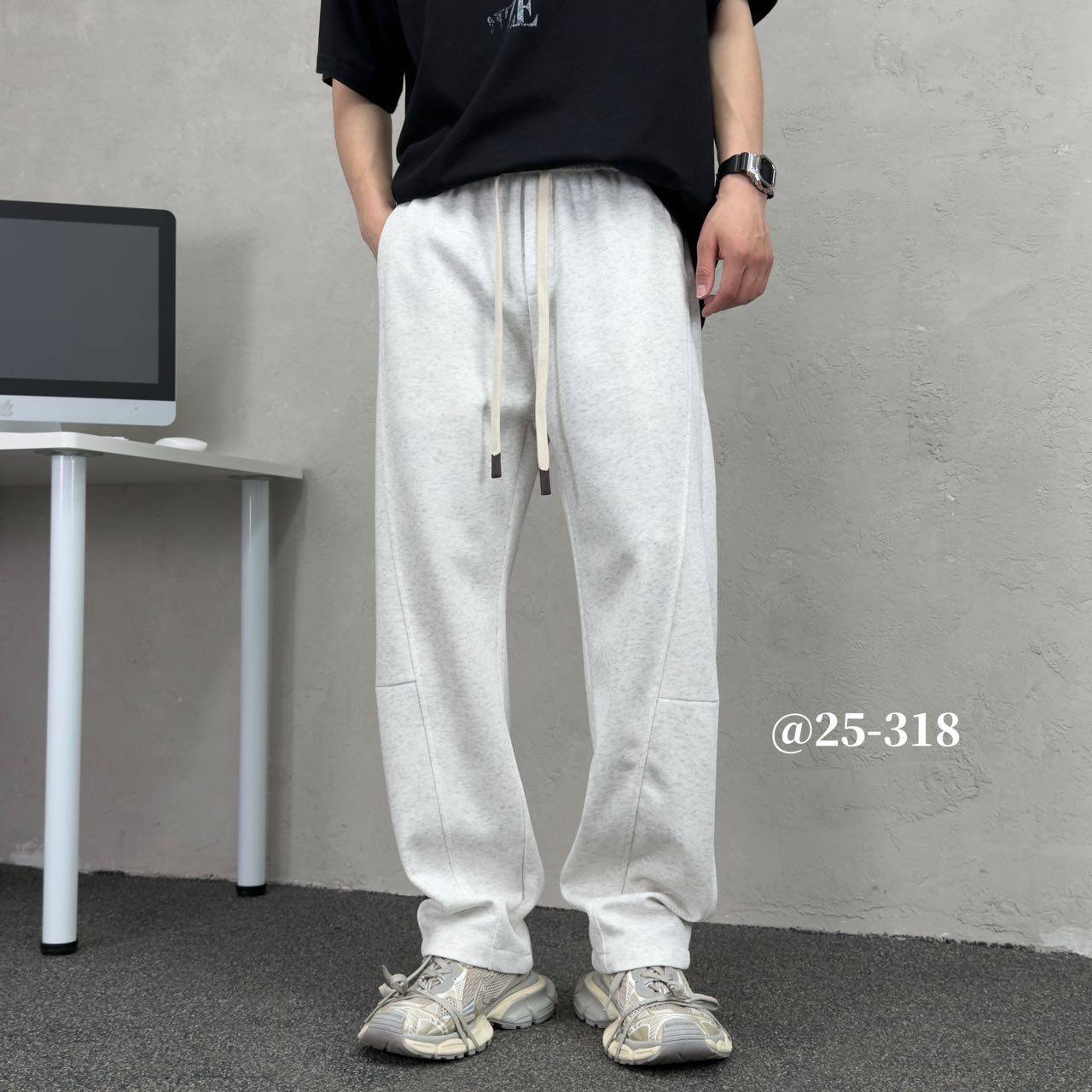 318/春季新款休闲简约时尚百搭牛仔裤弯刀薄款休闲裤