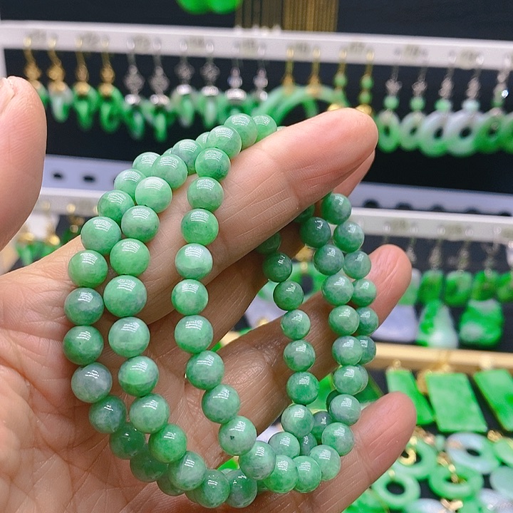 翡翠手链未镶嵌手链