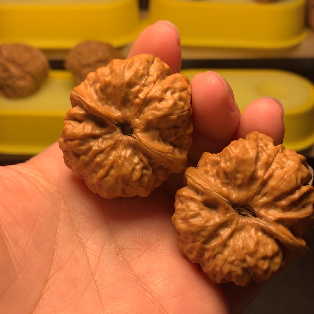 月***亮文玩核桃吊坠蛤蟆头大蛤蟆头大39