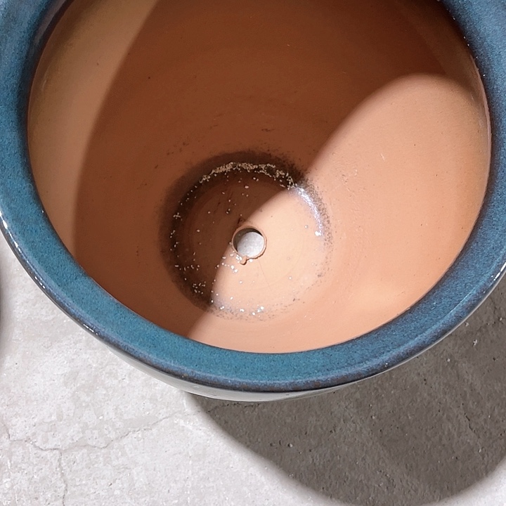 红陶口径27高度31一只小瑕疵