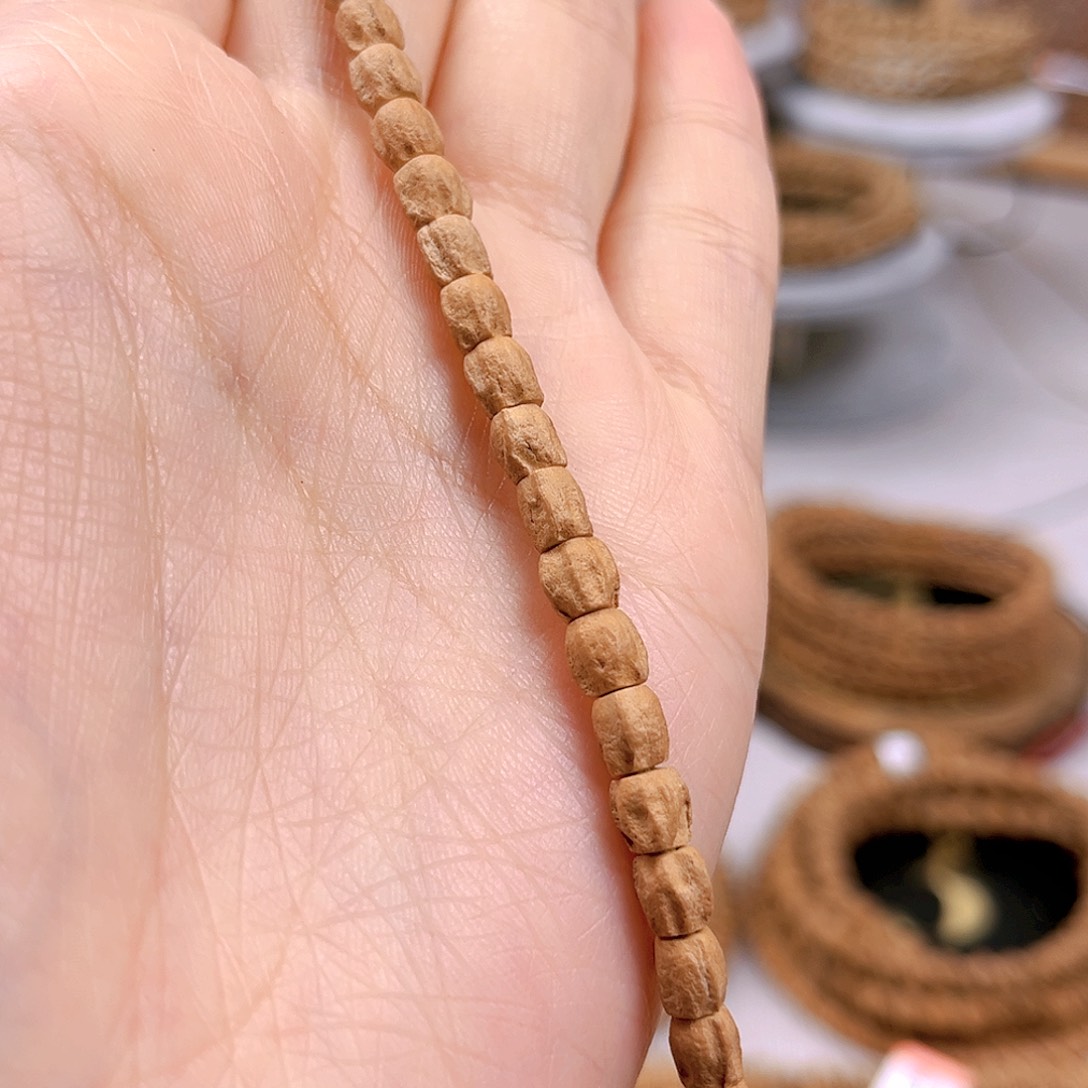 柏香籽/百香籽吊坠反*