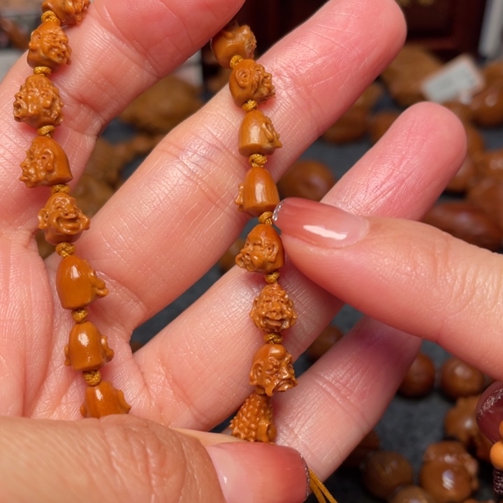 橄榄核吊坠篝*?橄榄核