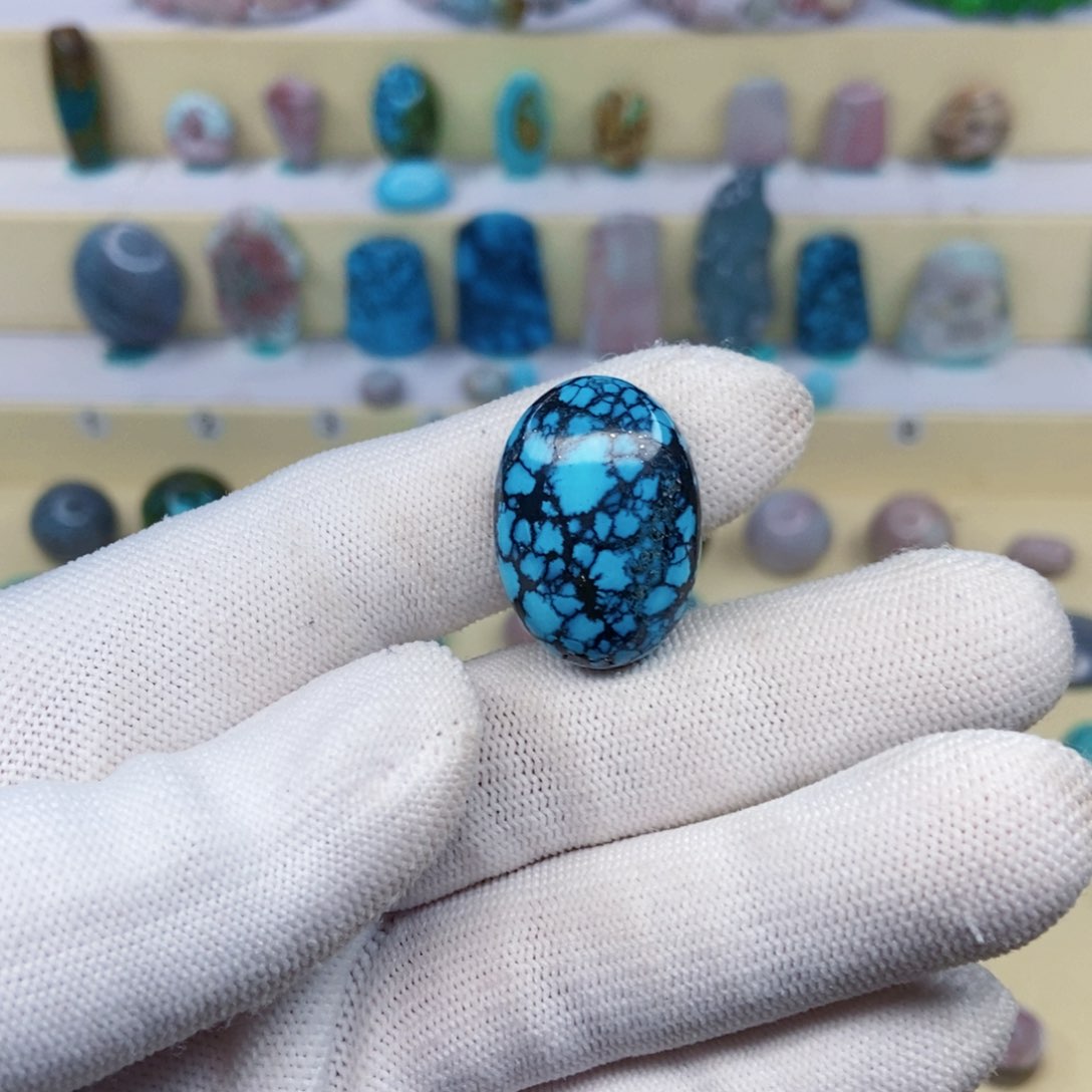 【闪购商品】未镶嵌绿松石珠宝奇石