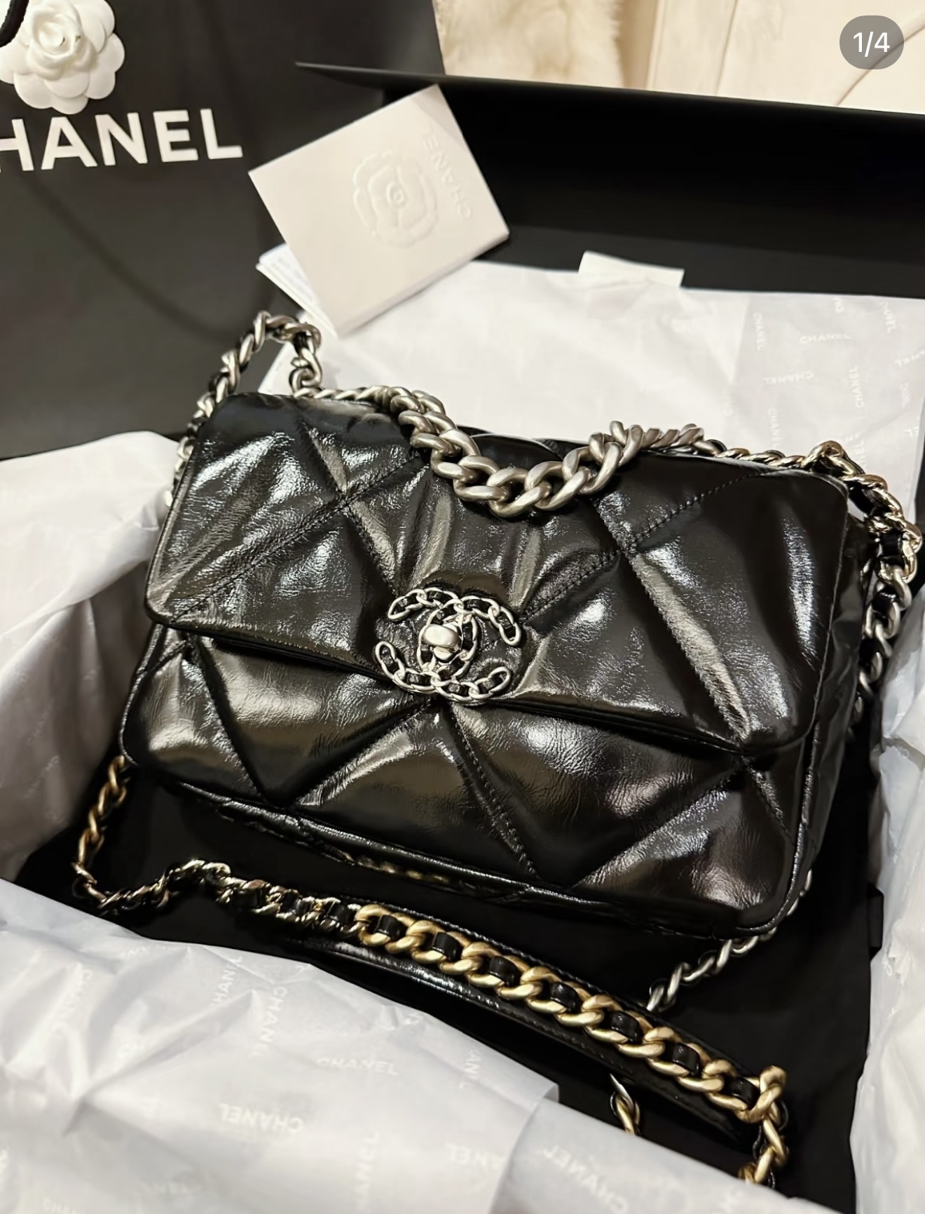 99新 Chanel/香奈儿 黑银 油蜡皮小号19bag 25cm 17407662 