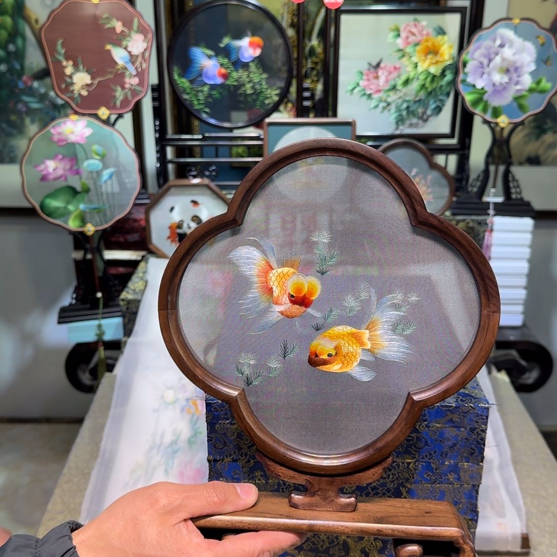 刺绣刺绣工艺精湛