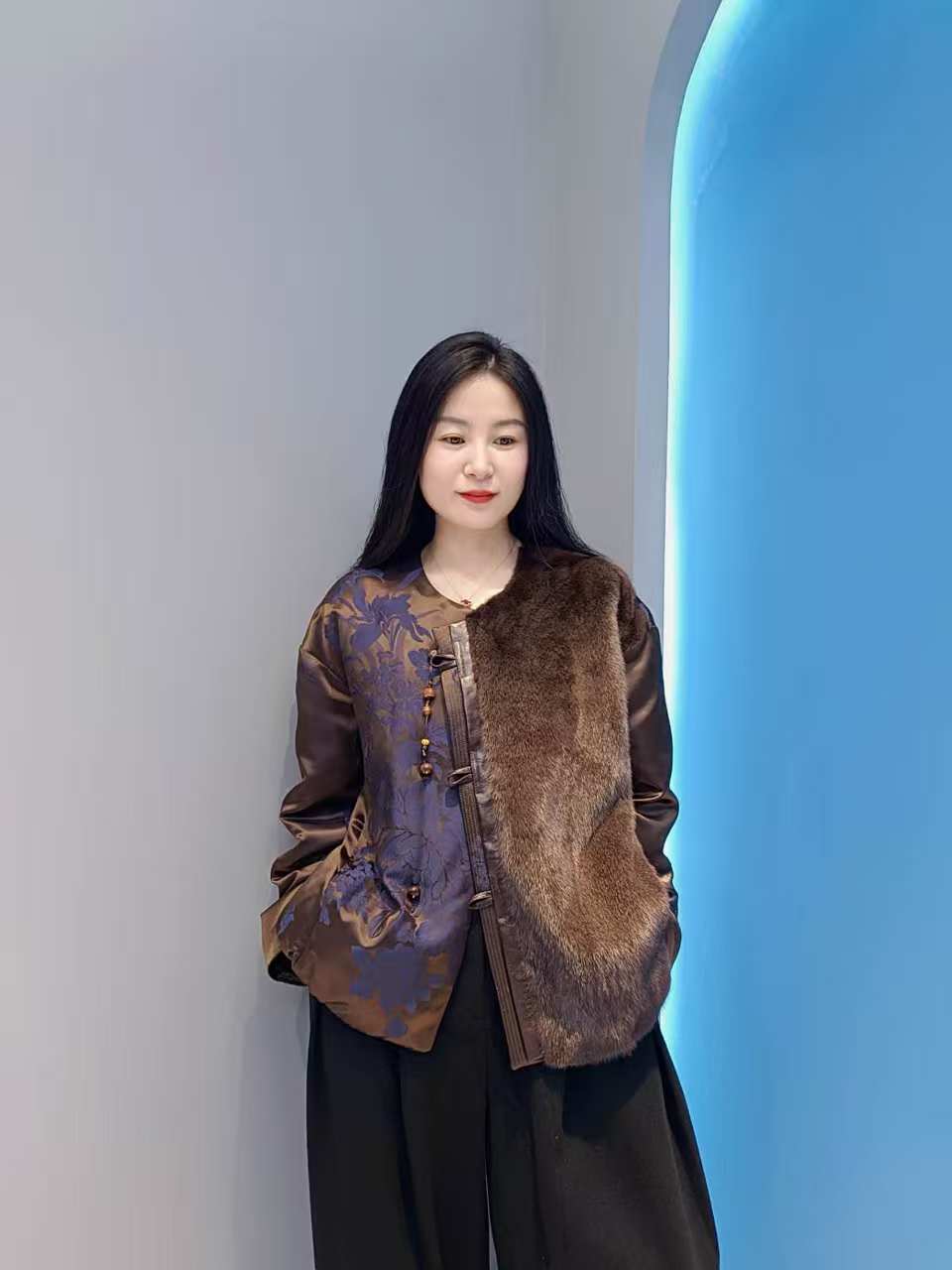 【XRSHIJIA】冬季新款高端轻奢时尚中式国风女士鹅绒服     5923