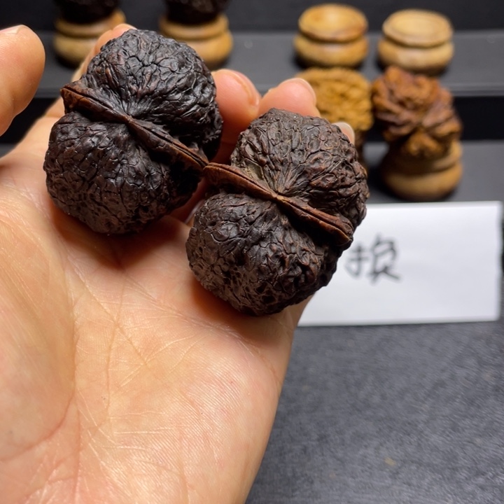 文玩核桃吊坠F四方樽45