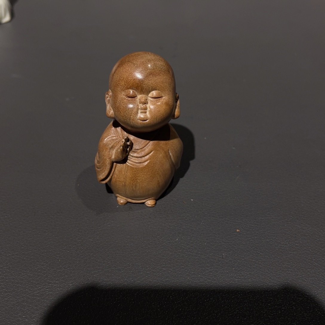 木小****镑木雕工艺品有限公司