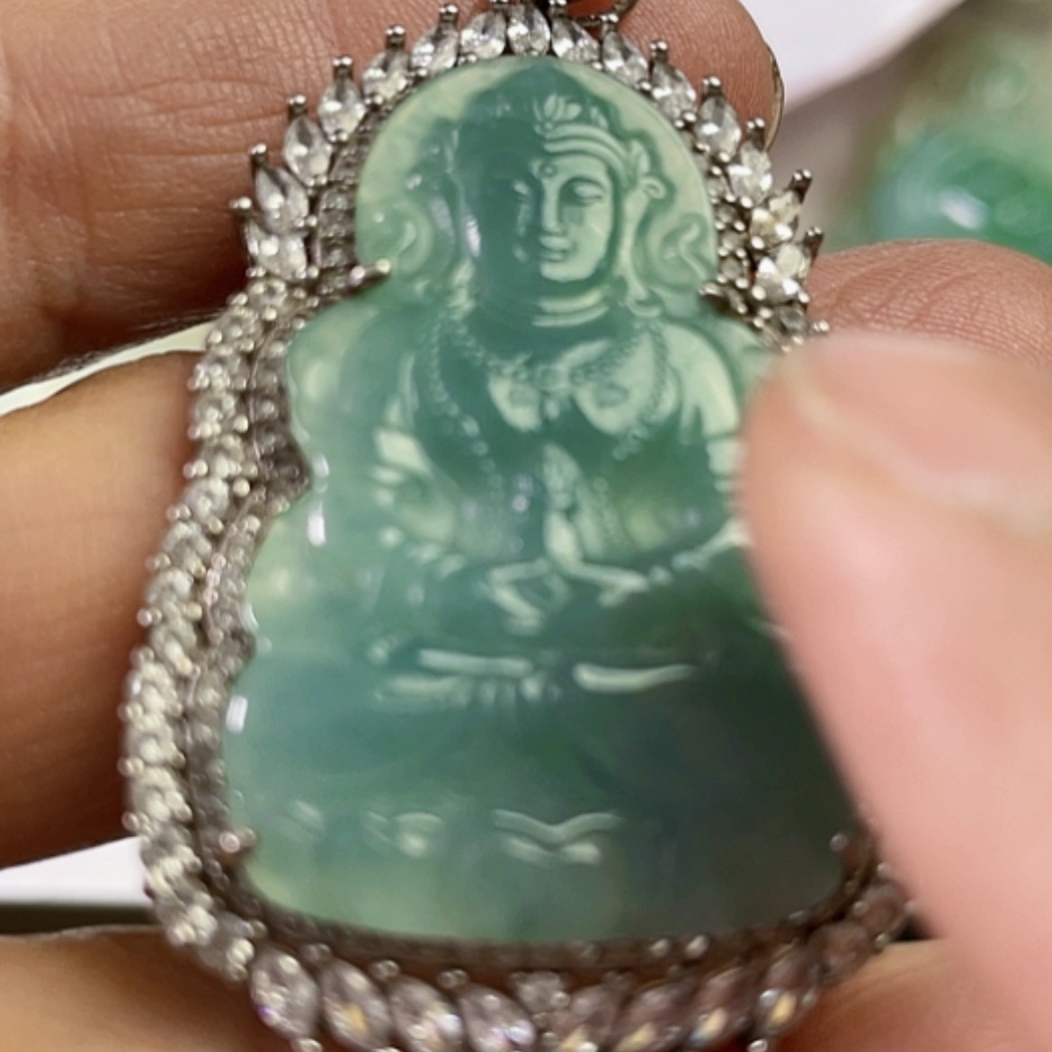 【闪购商品】翡翠项链未镶嵌天然翡翠吊坠