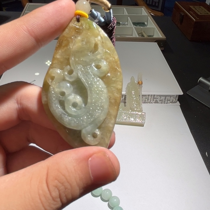 翡翠未镶嵌吊坠(不含链)挂件