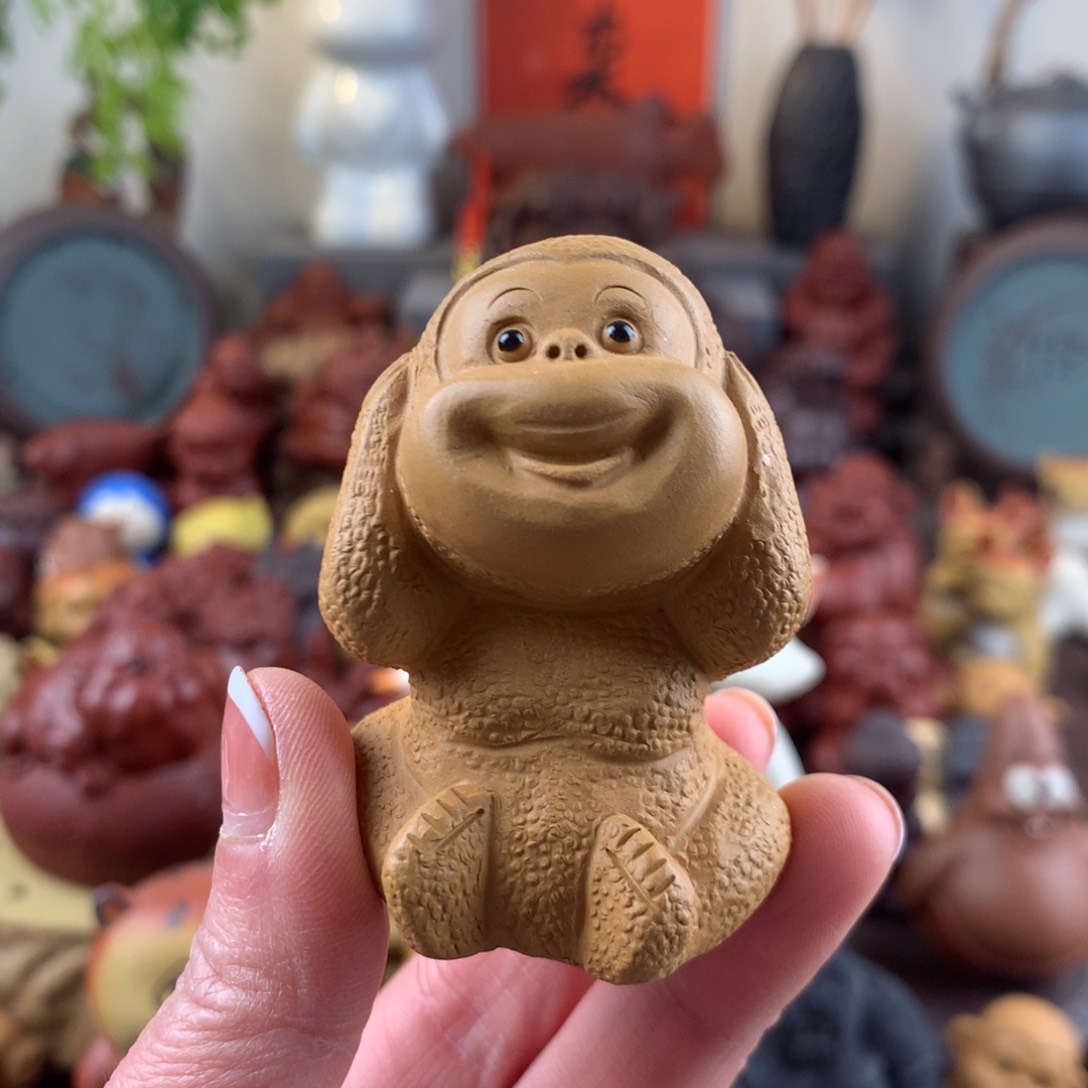 紫砂茶宠捂耳朵猴哥