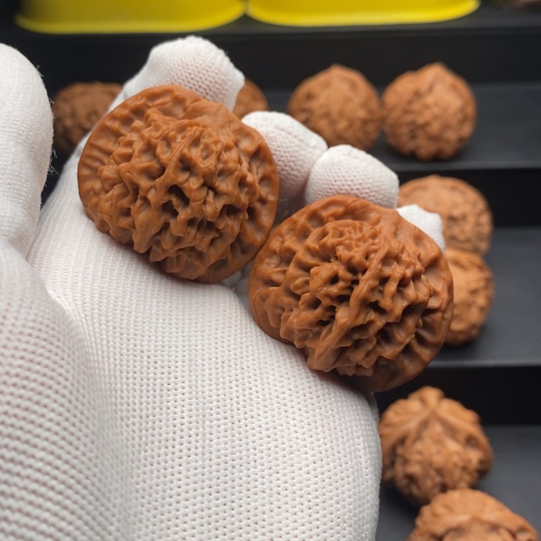 把件文玩核桃狮****凰秦闷39