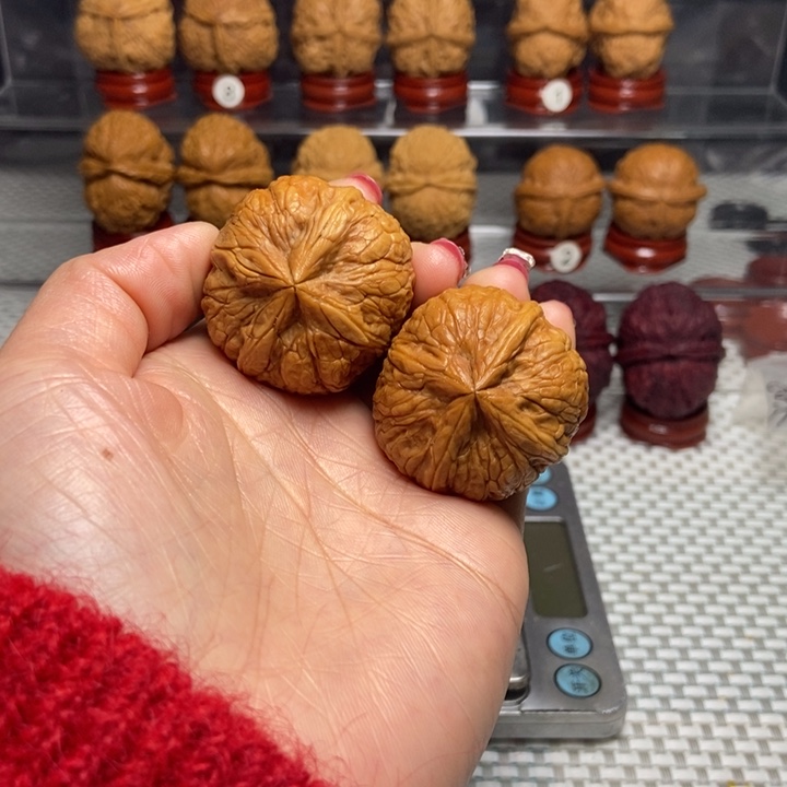 文玩核桃把件罢****）48御宝四棱