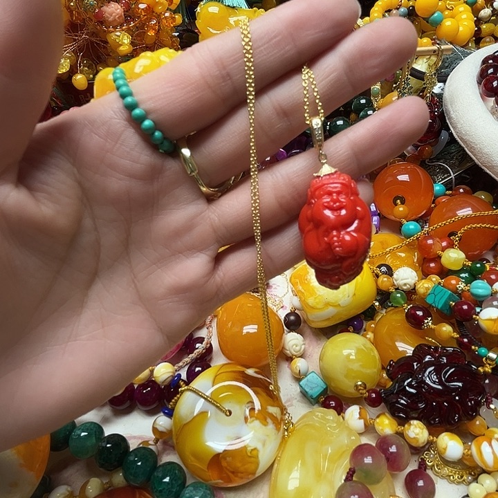 树脂制品2411财神吊坠