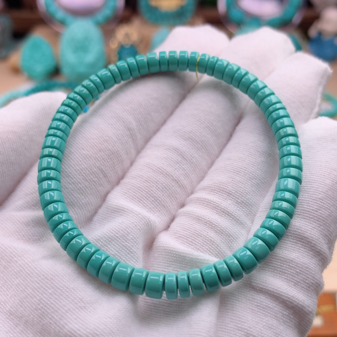 绿松石珠宝奇石未镶嵌5.2mm