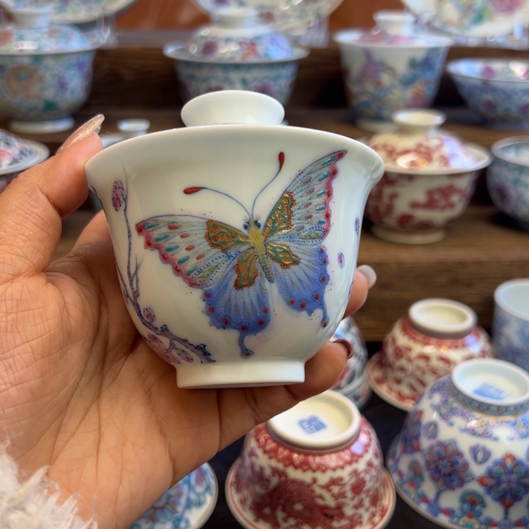 Y冉月观隐斗彩大蝴蝶