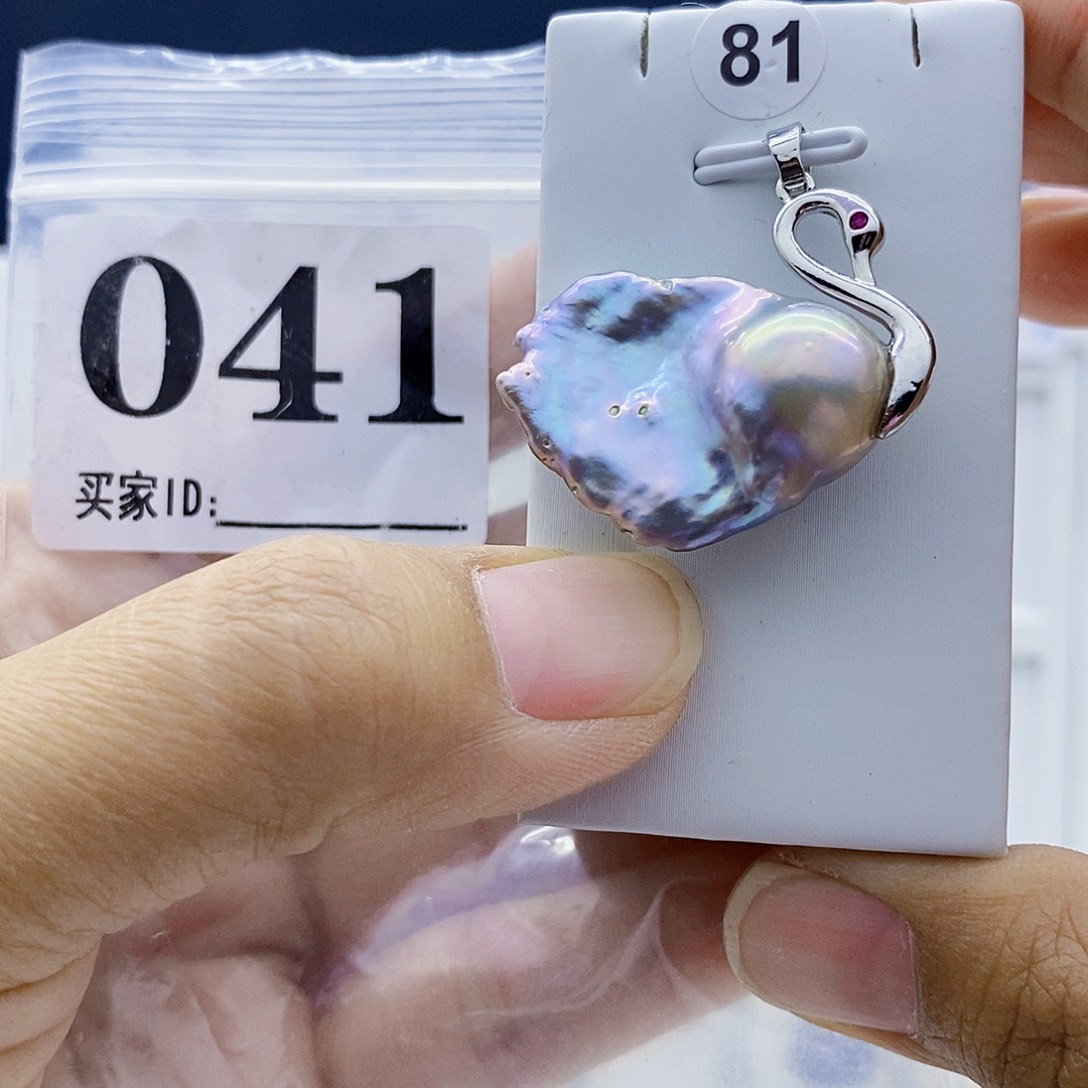 钛钢颈饰淡水珍珠