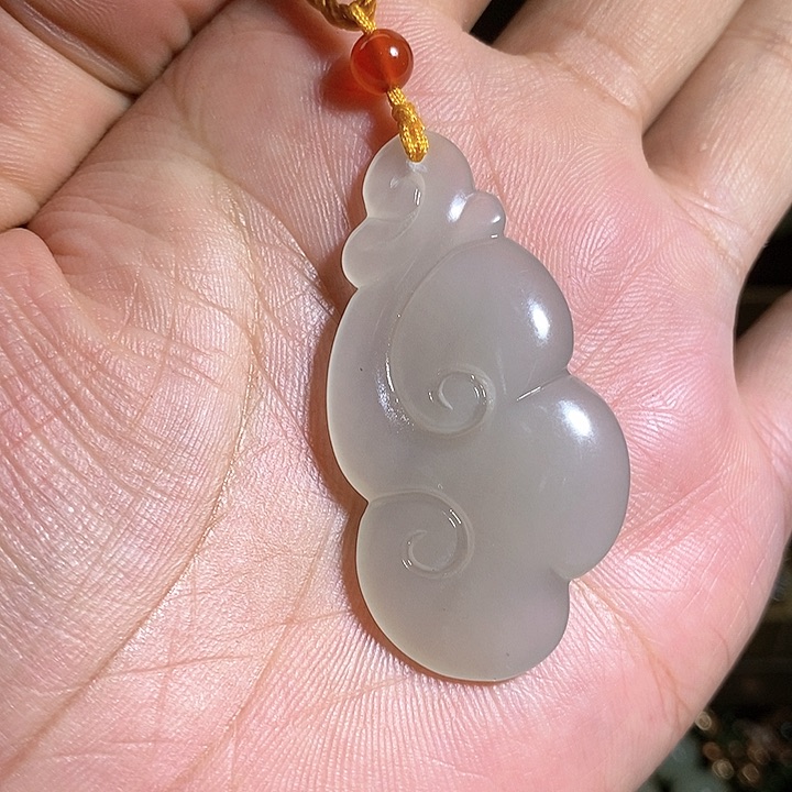 【闪购商品】吊坠(不含链)未镶嵌和田玉
