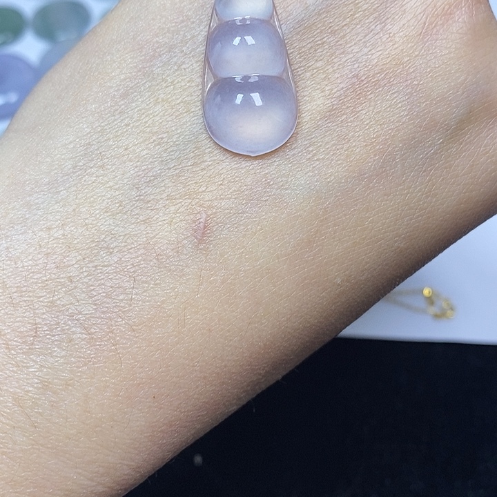 翡翠未镶嵌颈饰天然缅甸翡翠A货豆子