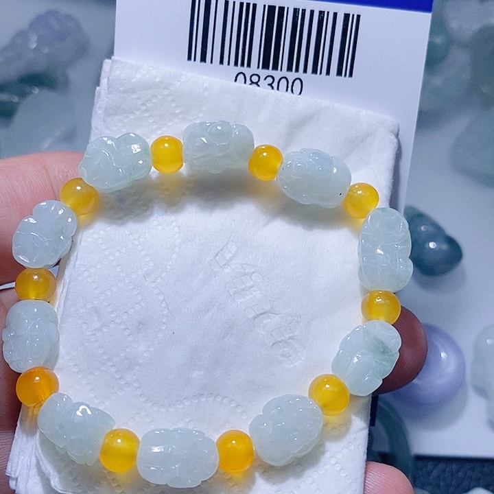 翡翠未镶嵌颈饰天光墟翡翠市场现金代购