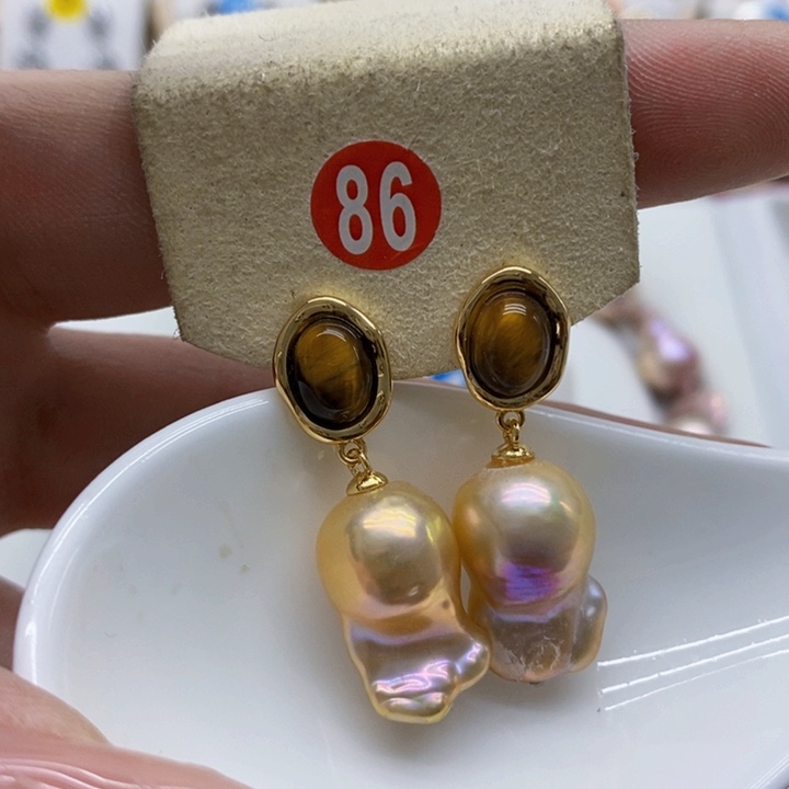 银S925镶嵌淡水珍珠耳饰