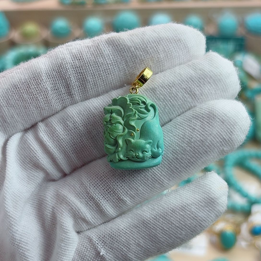 绿松石18K金镶嵌珠宝奇石