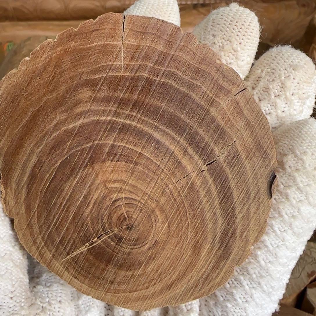 北***明檀香木其他原料76克