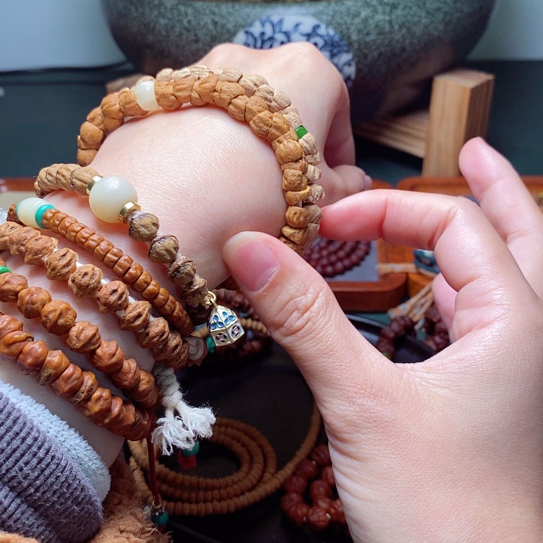 柏香籽/百香籽吊坠155.5