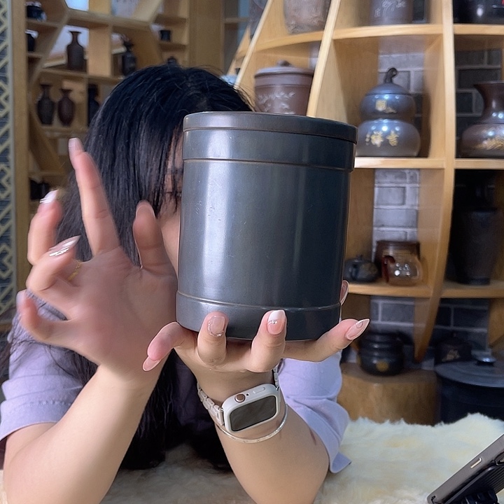 钦州坭兴陶茶叶罐半斤装