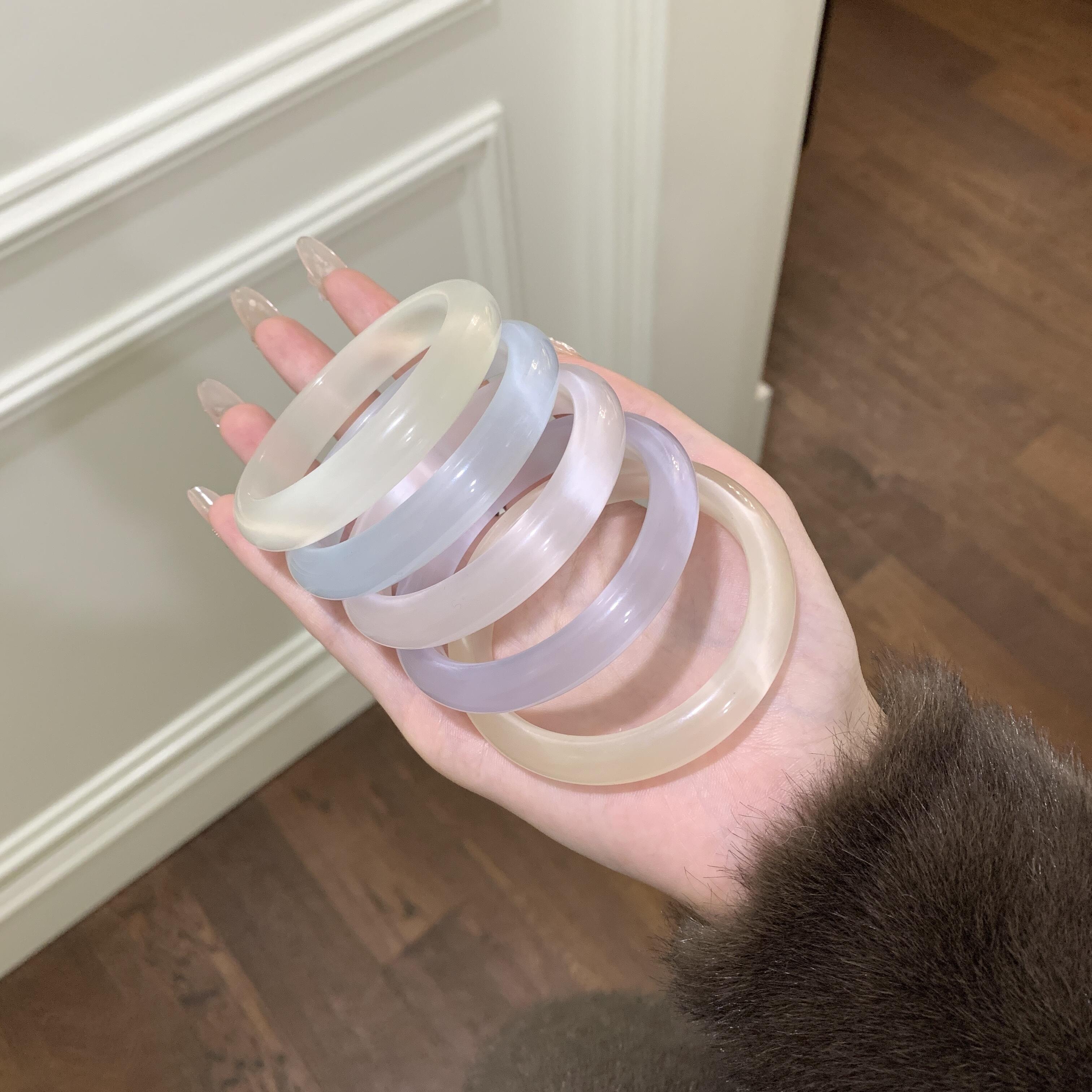 非金属仿水晶手镯 蓝冰冰库里蓝猫眼石玉手镯高冰送礼手镯带礼盒