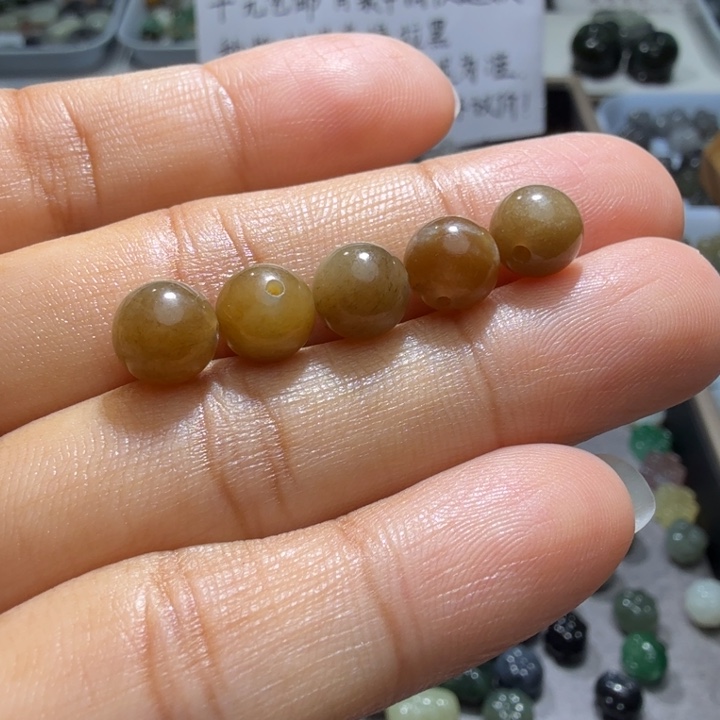 未镶嵌和田玉珠宝半成品卡八