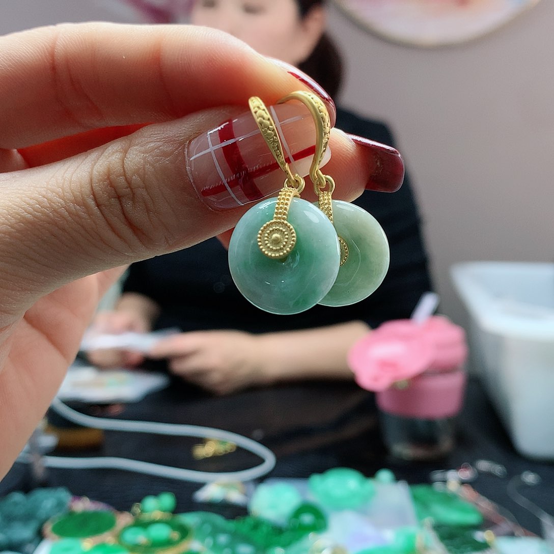 【闪购商品】翡翠耳饰未镶嵌，