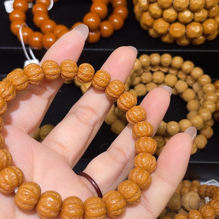 宋***.手串猴头核桃猴头