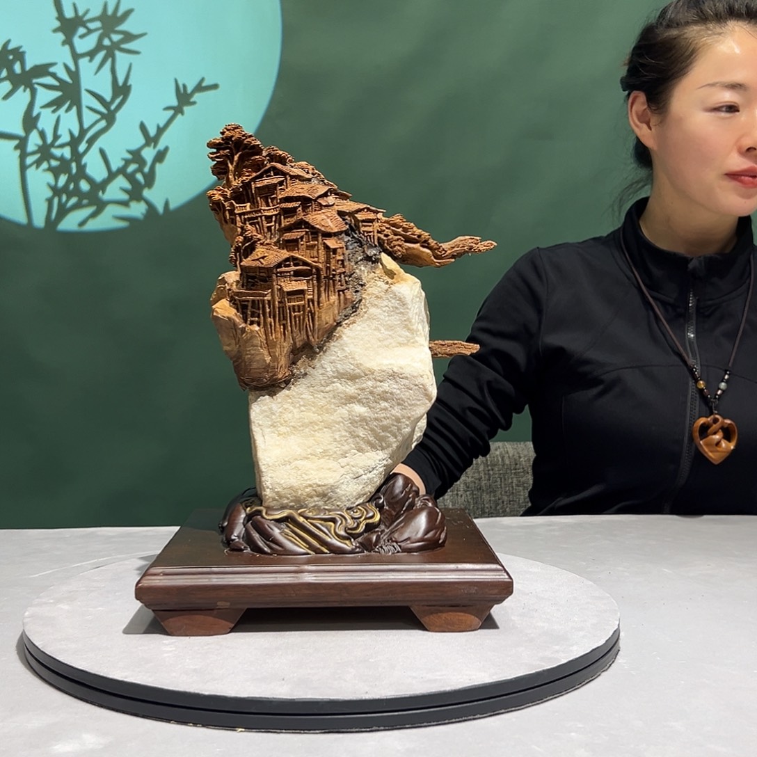 道***5柏木（崖柏）天上人间 抱汉白玉