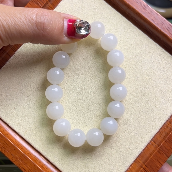 和田玉手链未镶嵌