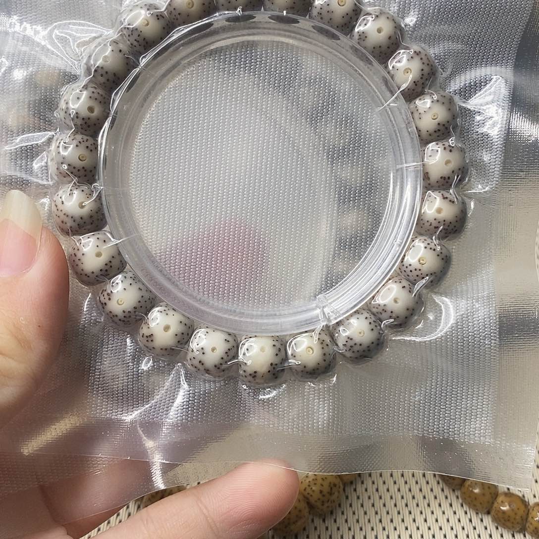 吊坠星月菩提石玉黄金瞳单圈109